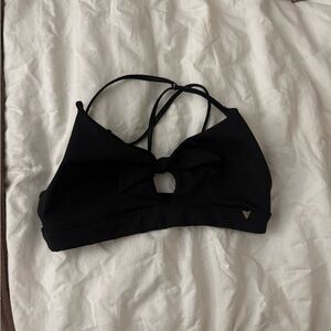 Stylish Black Sports Bra with Bow Accent